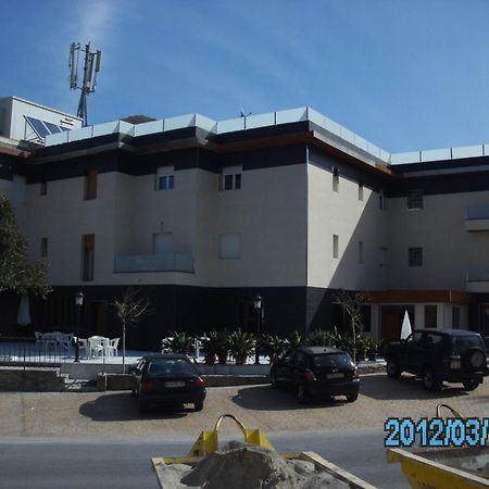 Hotel La Duquesa Pinos Genil Exteriör bild